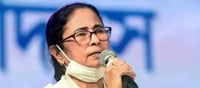নোবেলজয়ীর বাড়ি যেতে পারেন মুখ্যমন্ত্রী